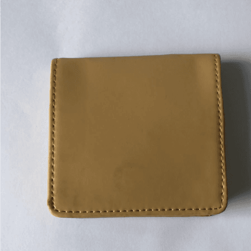 Porte Monnaie, Rectangulaires, simili cuir couleur caramel 6,5 cm x 8 cm